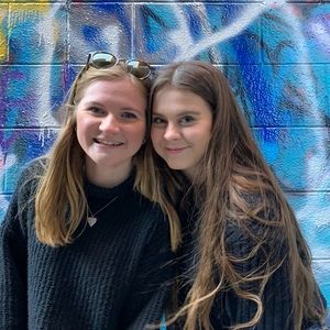 Meet your Posher, Anna